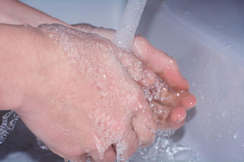 wash your hands, to wash, hands-5020978.jpg